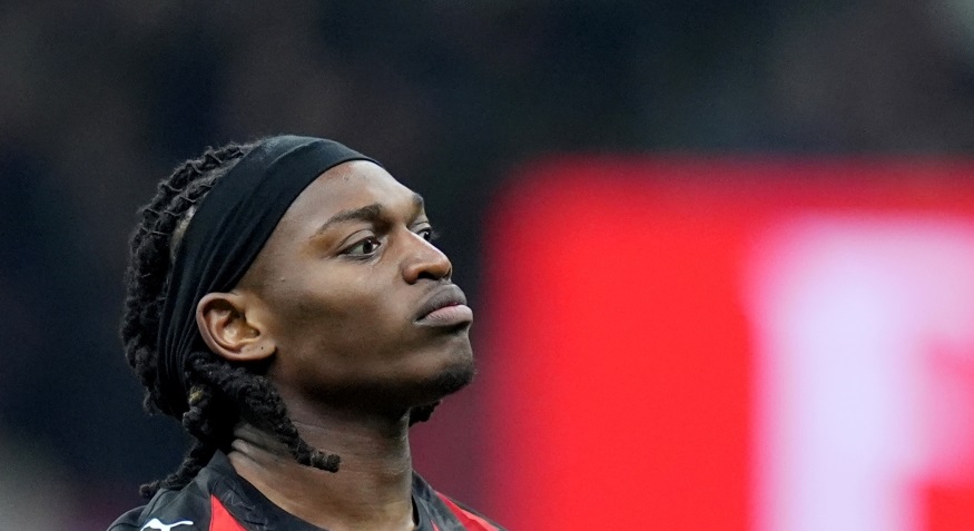 AC Milan sẽ xem xét tất cả các lời đề nghị cho Rafael Leao AC Milan sẽ xem xét tất cả các lời đề nghị cho Rafael Leao