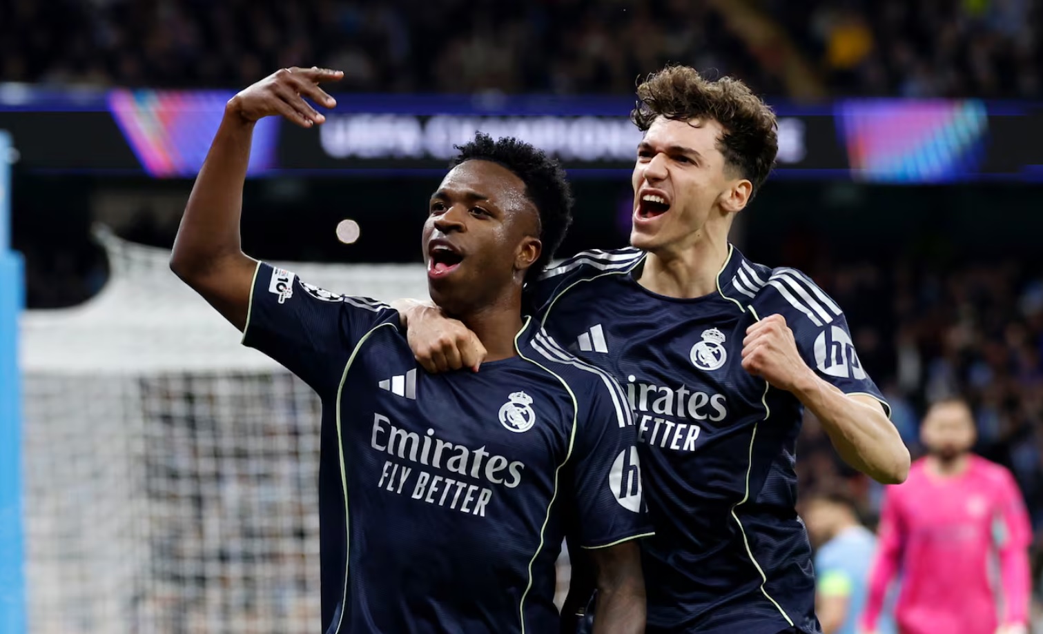 Real Madrid xuất sắc vào tứ kết Champions League trong ngày đặc biệt của Arbeloa