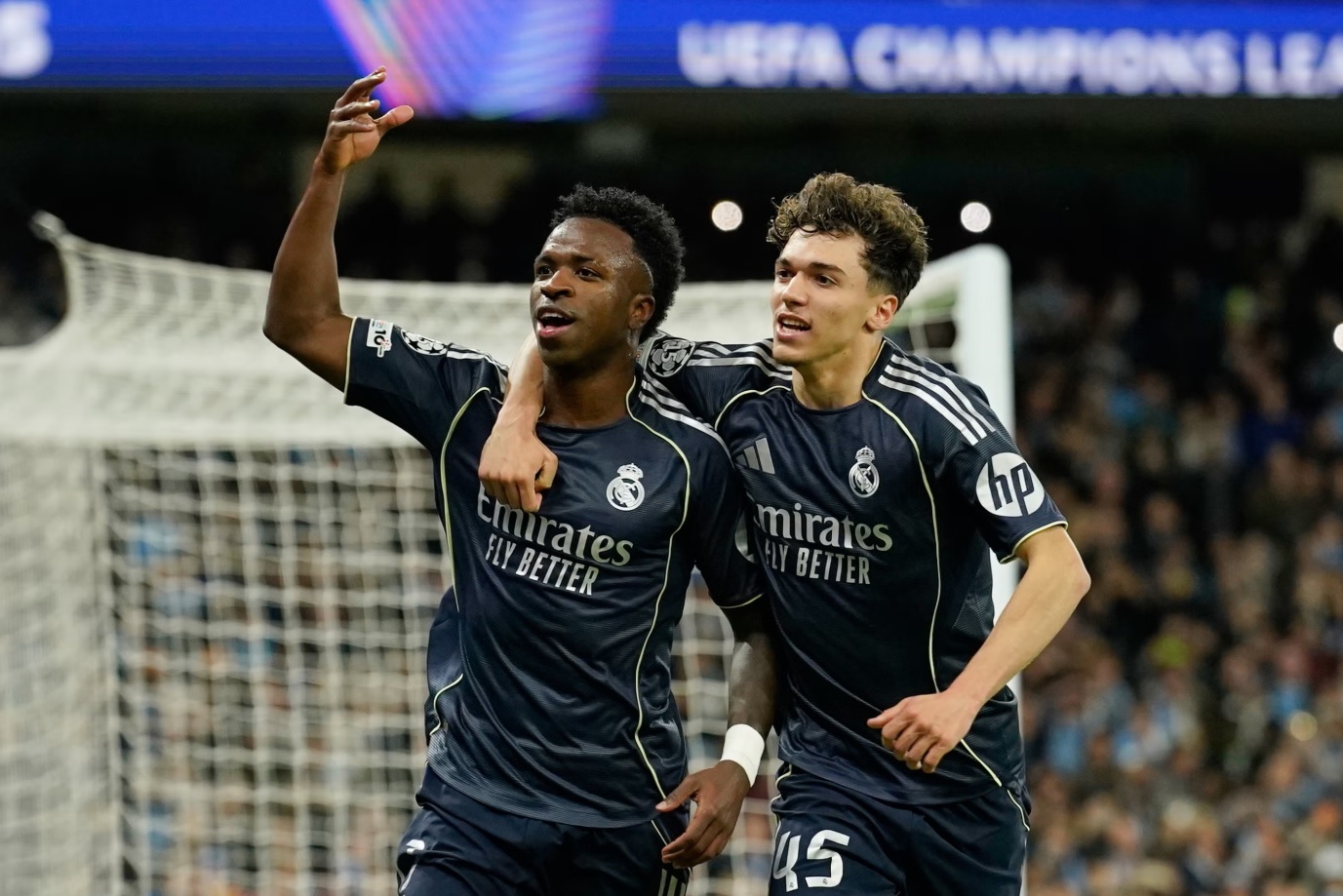 Các CLB Tây Ban Nha lấn át Anh ở Champions League bằng tổng tỷ số 20-9 Các CLB Tây Ban Nha lấn át Anh ở Champions League bằng tổng tỷ số 20-9