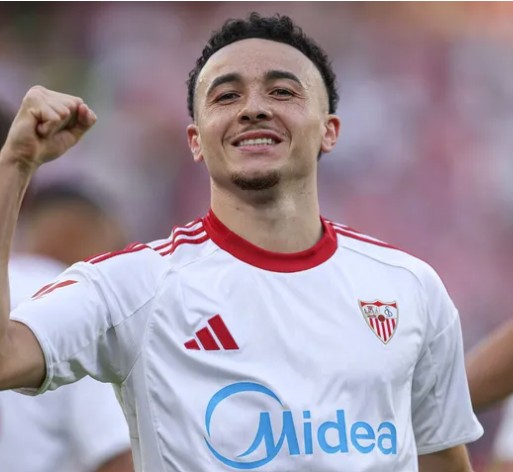 Nhận định, soi kèo Sevilla vs Valencia: Quyết đấu tại Sanchez Pizjuan