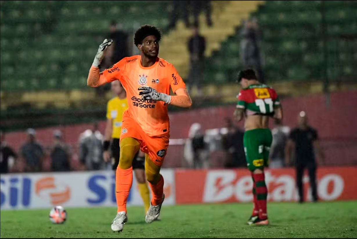 Đội tuyển Brazil gọi thủ môn thay thế cho Alisson ở màn tập dượt cho World Cup 2026