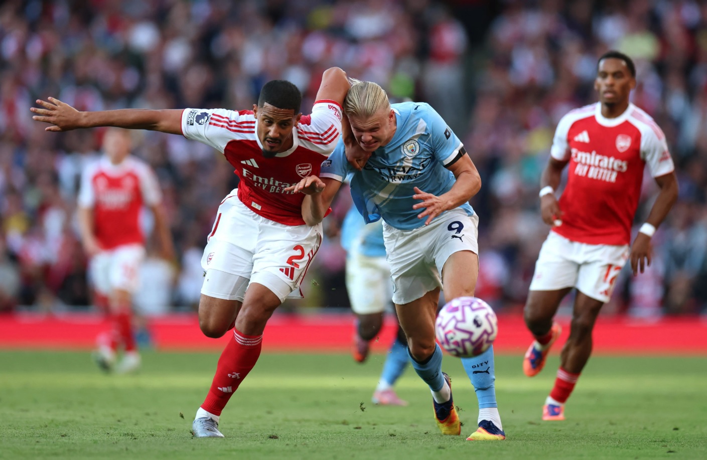 Chung kết Carabao Cup: Lịch sử đối đầu Arsenal vs Man City