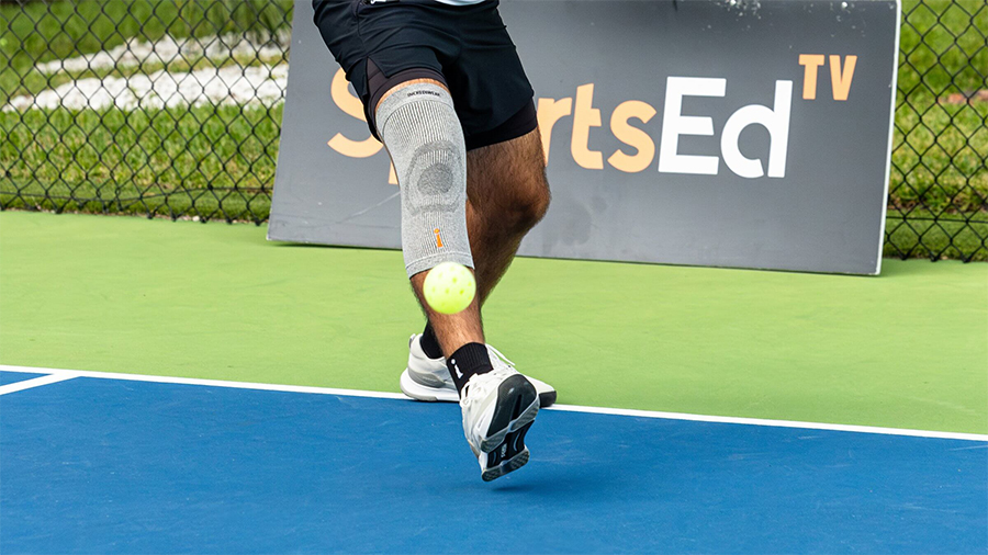 Đau chân khi chơi pickleball: Nguyên nhân và giải pháp từ chuyên gia