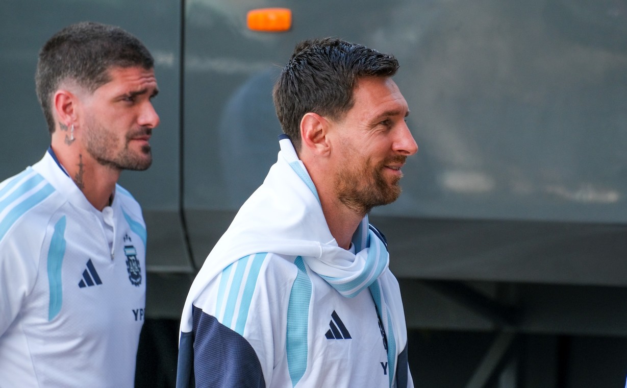 Khi nào Messi sẽ tham gia tập luyện với đội tuyển Argentina?