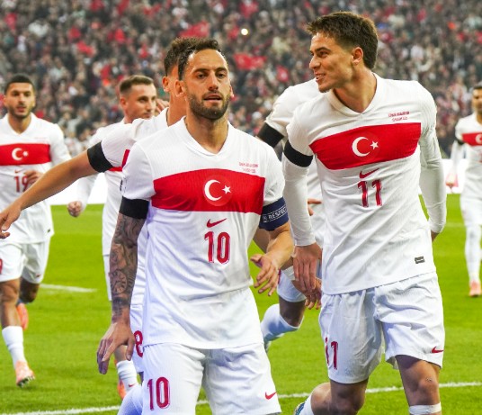 Nhận định, soi kèo Thổ Nhĩ Kỳ vs Romania: Vé đi tiếp cho chủ nhà