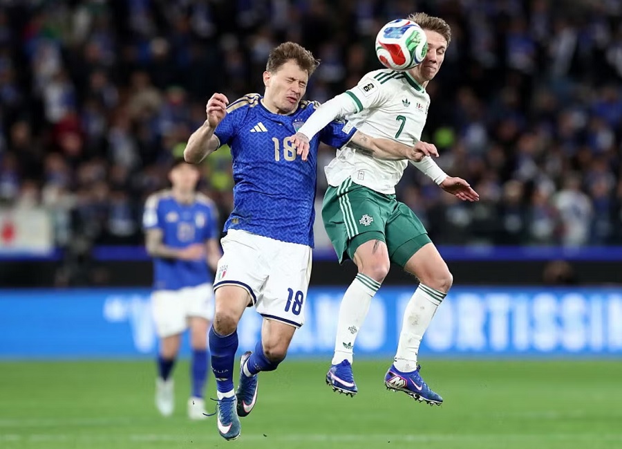 Italia thấp hơn Bosnia 6cm: Thử thách chiều cao tại trận quyết định vé dự World Cup