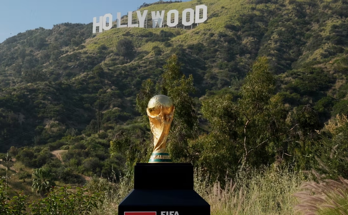 Thay người nhanh và VAR cho thẻ vàng và phạt góc: Luật mới của FIFA tại World Cup được ban hành