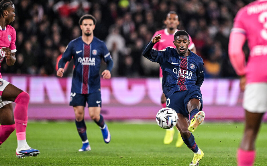 Ousmane Dembele toả sáng với PSG trước thềm màn đụng độ Liverpool