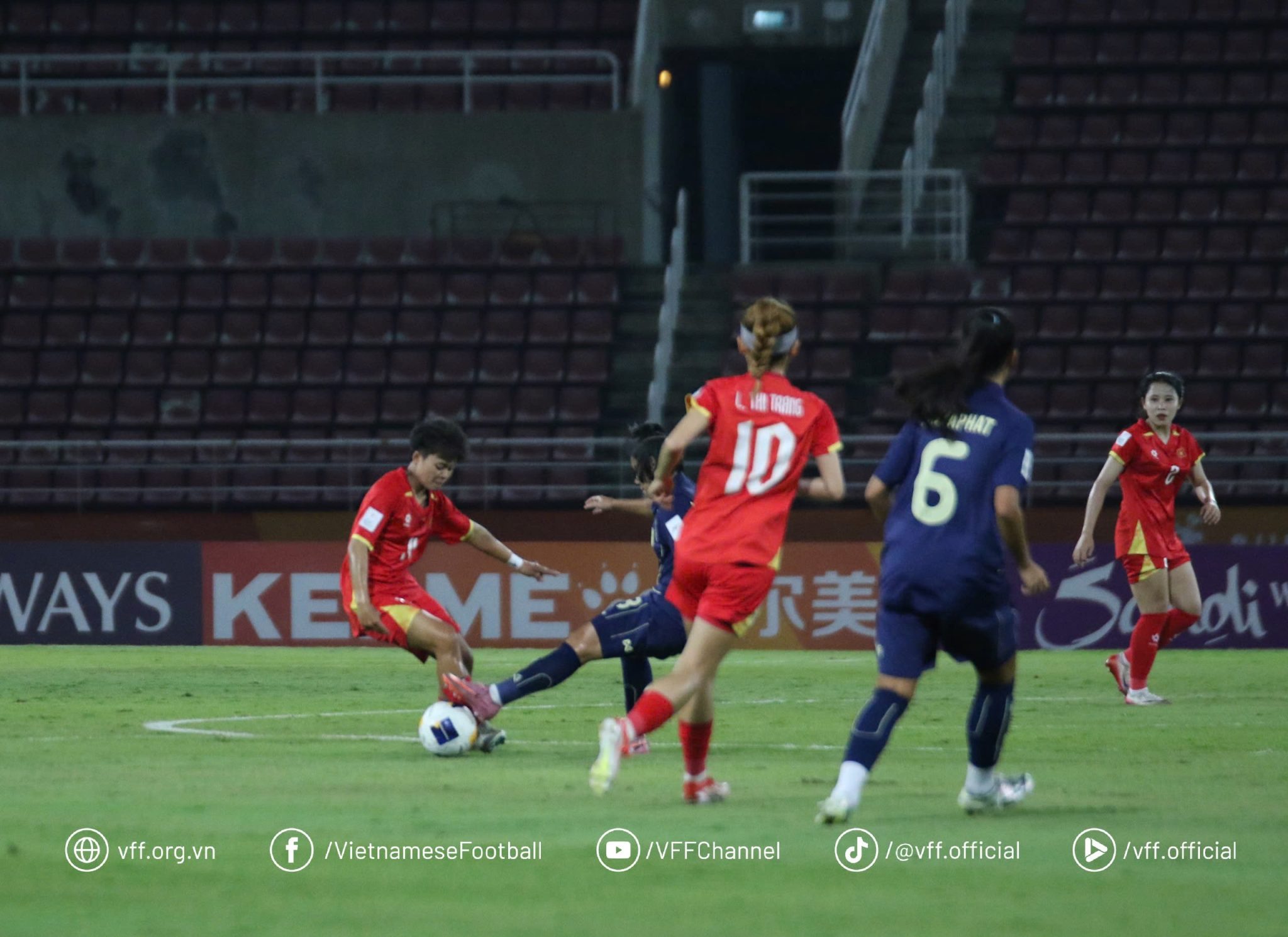 U20 nữ Việt Nam thua đậm Thái Lan, cửa đi tiếp hẹp dần