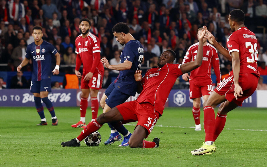 PSG áp đảo hoàn toàn Liverpool trong trận lượt đi tứ kết Champions League