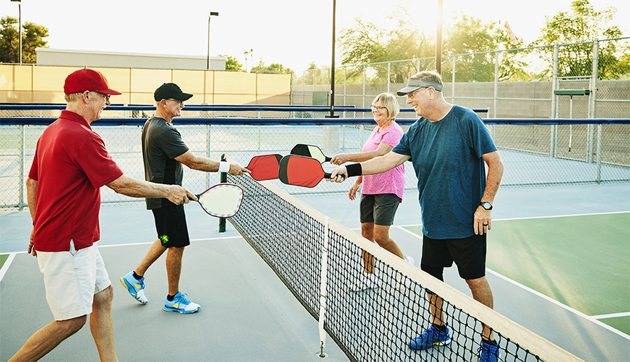 Thoát vị đĩa đệm có nên chơi pickleball? Góc nhìn từ chuyên gia cơ xương khớp