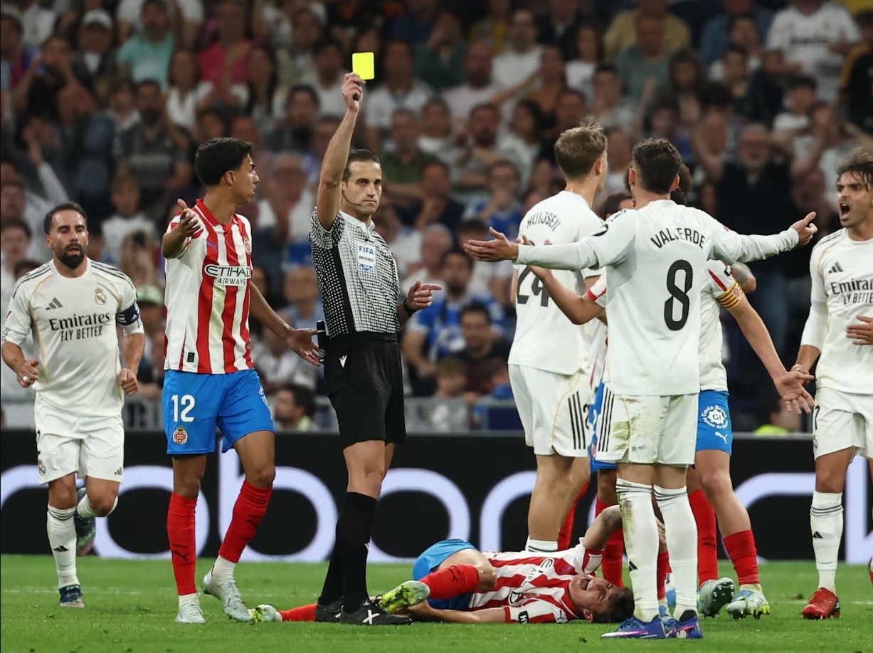 Bảng xếp hạng La Liga mới nhất: Real Madrid có nguy cơ bị bỏ xa 9 điểm