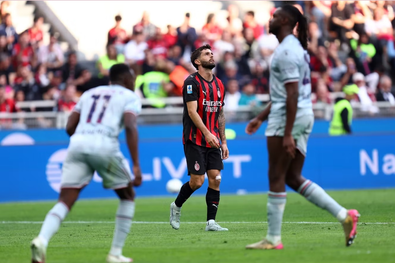AC Milan thua 4 trong 7 trận gần nhất: Hàng thủ yếu kém và hàng công không ghi bàn