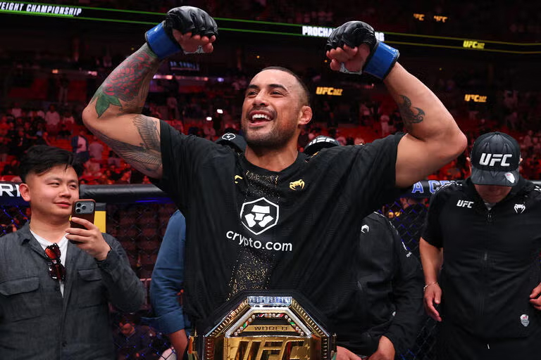 Doanh thu phòng vé UFC 327 sụt giảm mạnh: Hậu quả của chiến lược "hét giá" từ ban tổ chức?