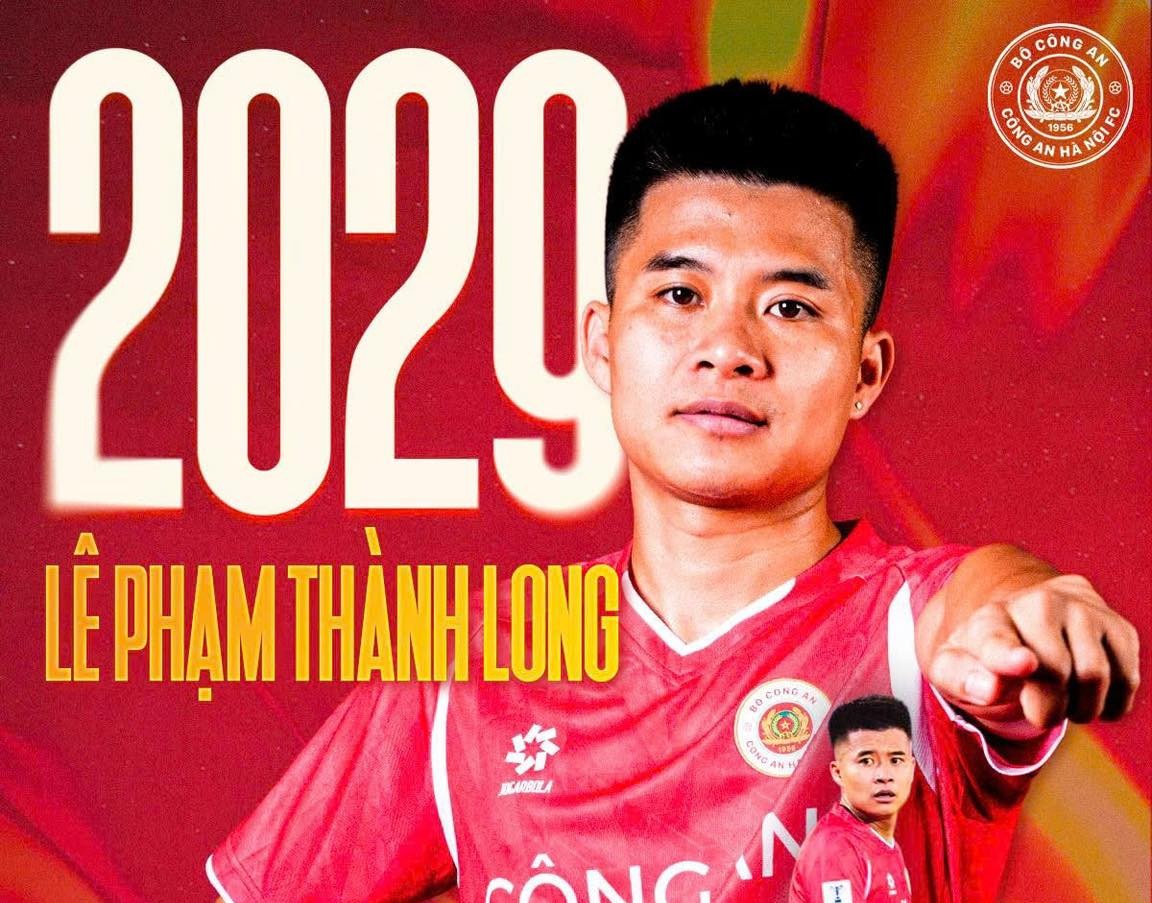 CAHN “trói chân” trụ cột tuyến giữa, Thành Long gia hạn đến năm 2029