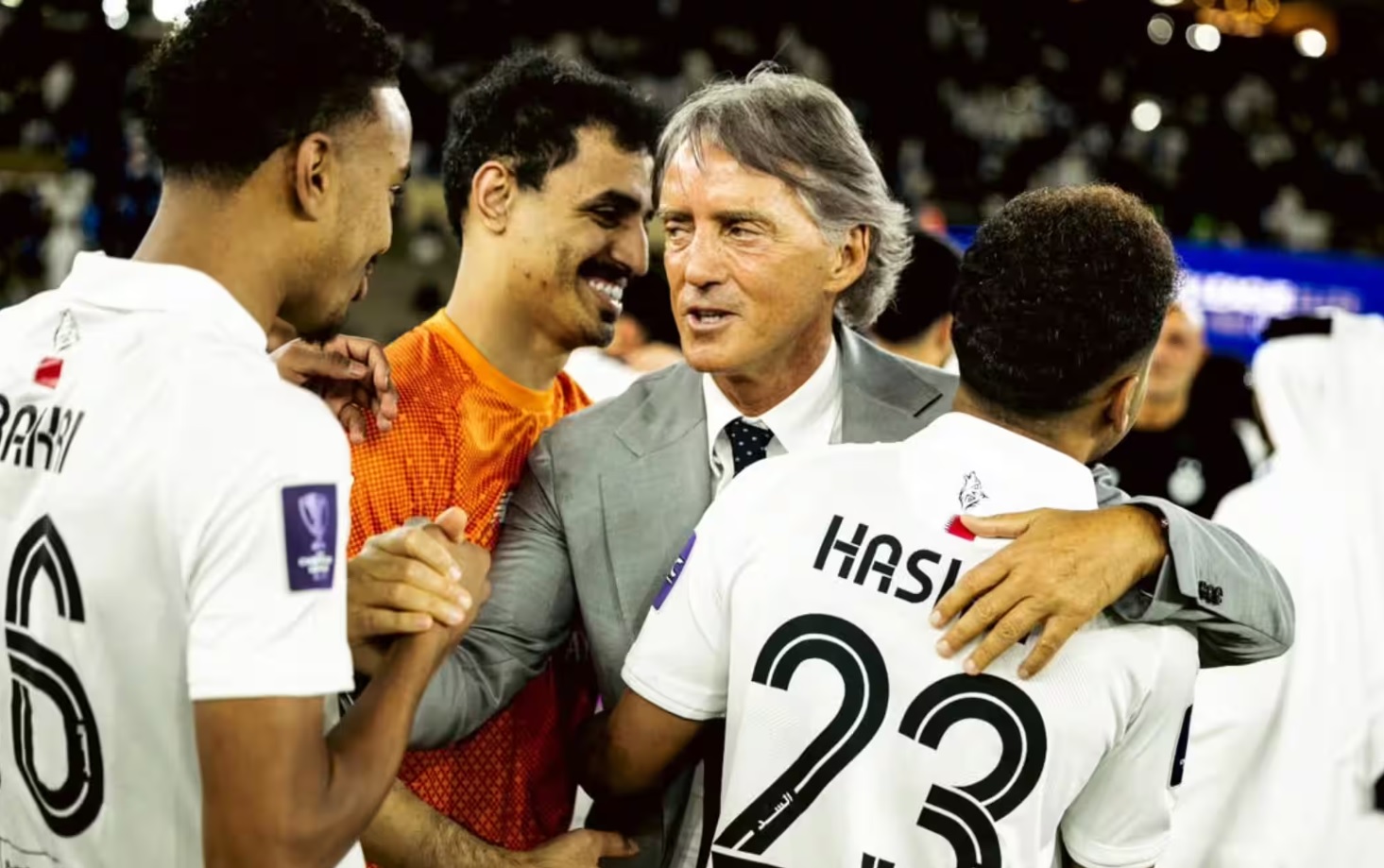 Mancini trải qua một đêm trong mơ: Loại Inzaghi khỏi Champions League và giành chức vô địch quốc gia