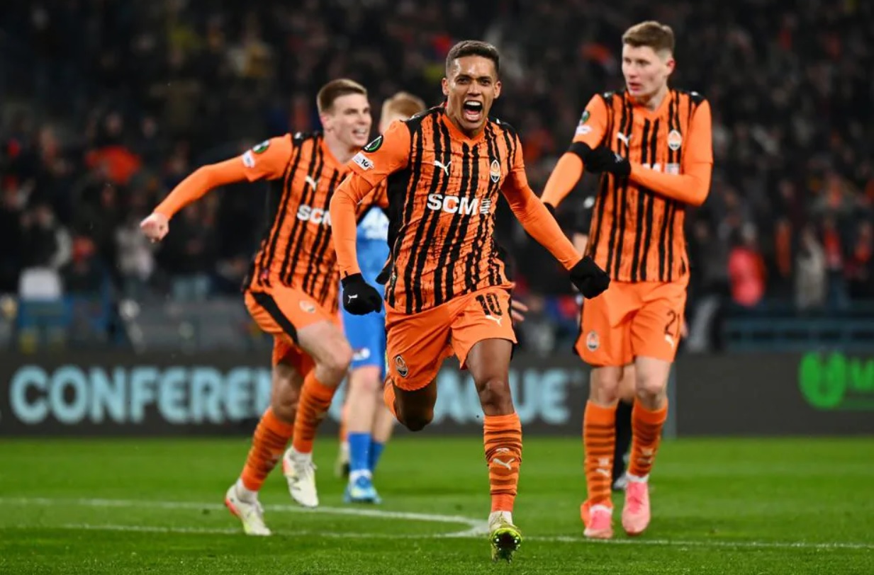 Dự đoán AZ Alkmaar vs Shakhtar Donetsk, 23h45 ngày 16/4, Conference League 2025/26