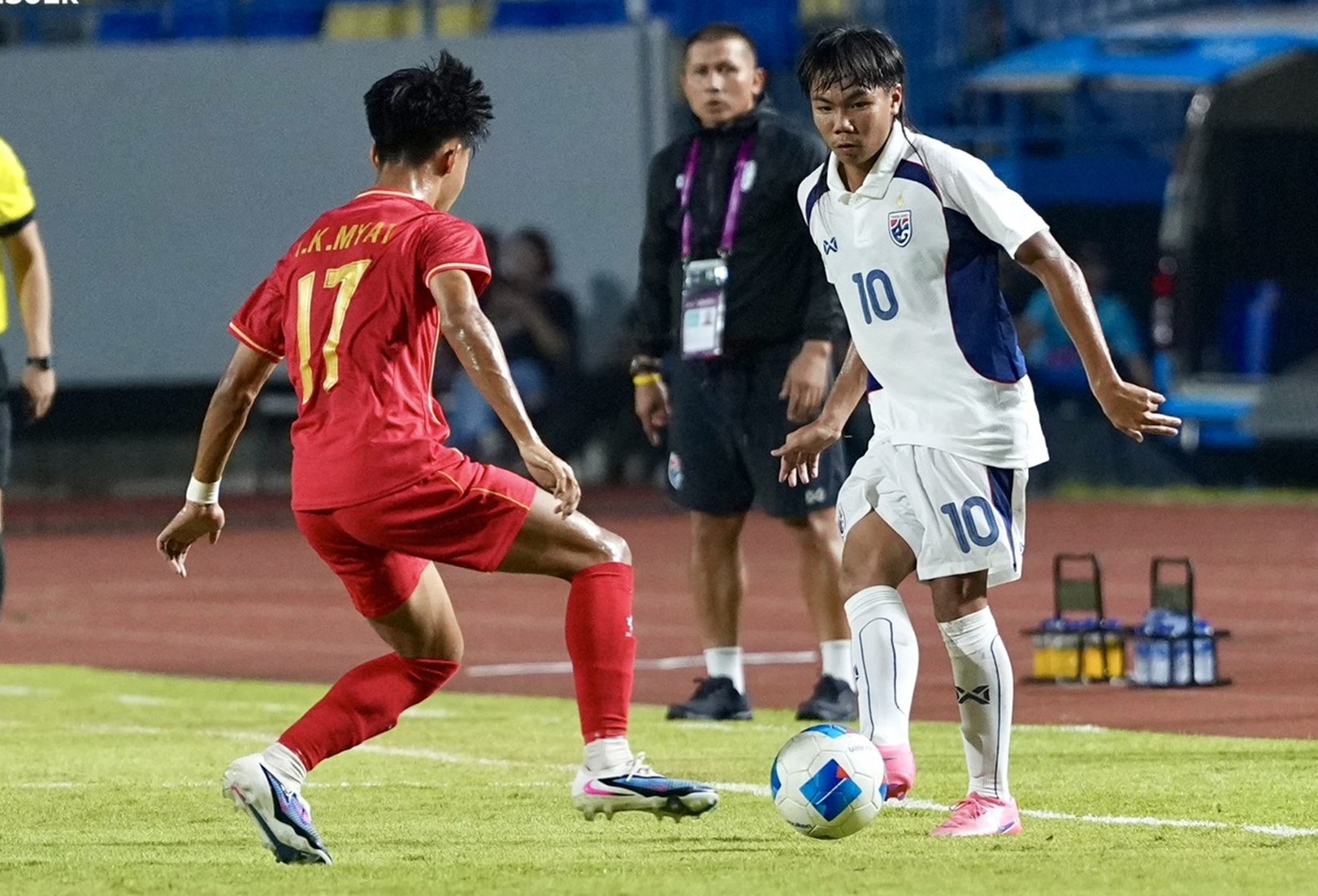 Thua sốc Myanmar, U17 Thái Lan đối diện nguy cơ bị loại sớm
