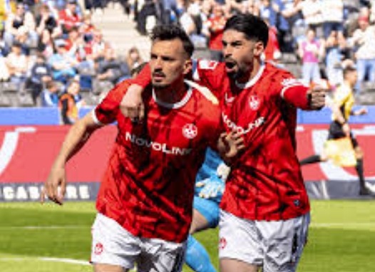 Nhận định, soi kèo Holstein Kiel vs Kaiserslautern: Thế trận cân bằng