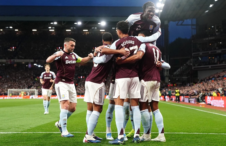 Aston Villa thắng hủy diệt để tạo nên trận bán kết toàn Anh ở Europa League