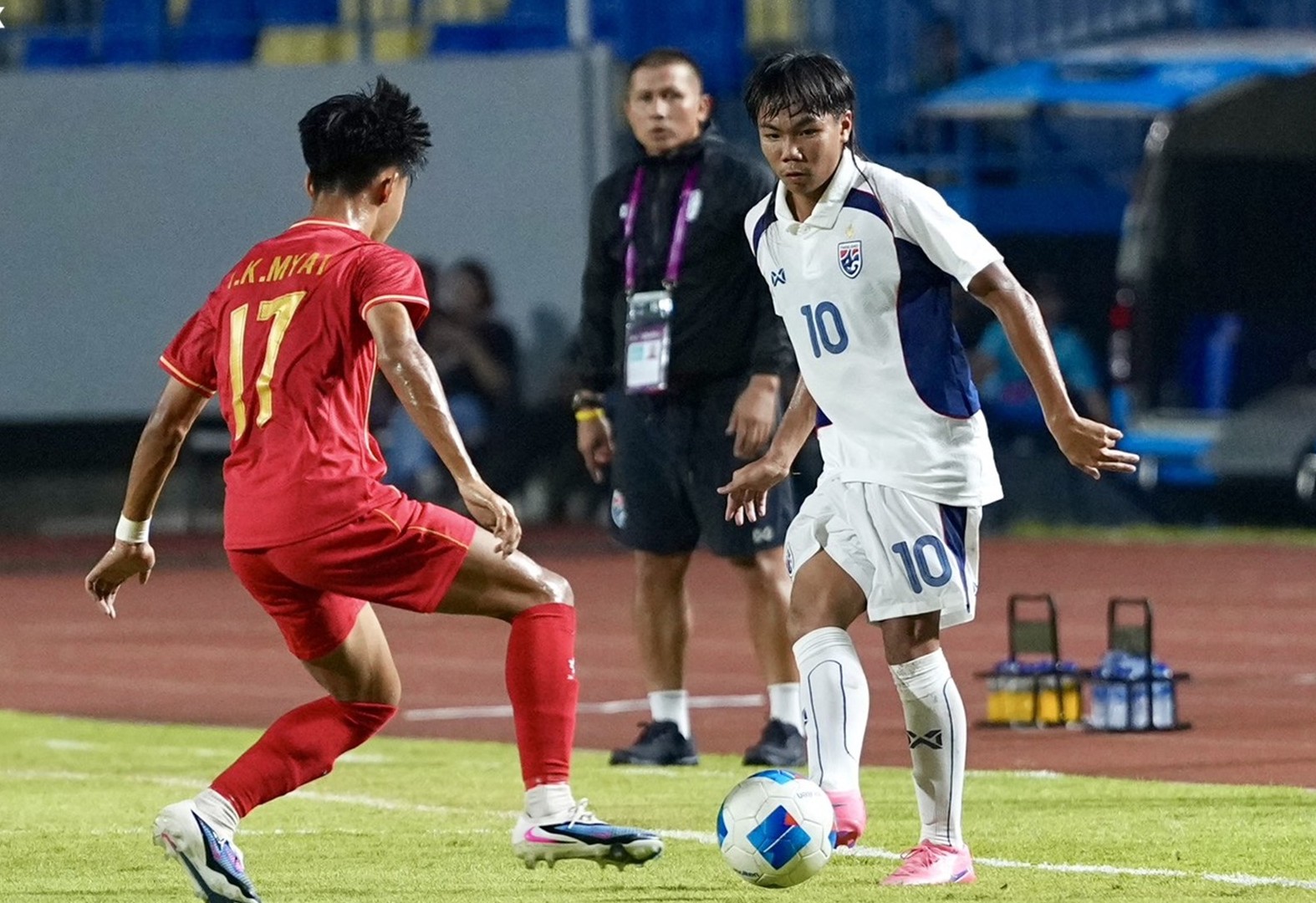 Link xem trực tiếp bóng đá U17 Thái Lan vs U17 Lào ngày 18/4