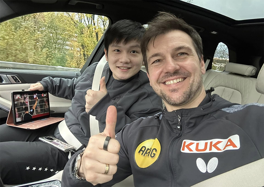 Tình bạn vượt biên giới giữa Timo Boll và Fan Zhendong: Di sản đẹp của bóng bàn thế giới Tình bạn vượt biên giới giữa Timo Boll và Fan Zhendong: Di sản đẹp của bóng bàn thế giới