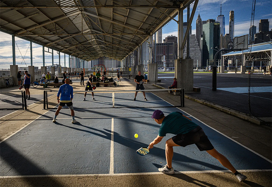 Pickleball vượt bóng đá, trở thành môn thể thao phát triển nhanh nhất thế giới
