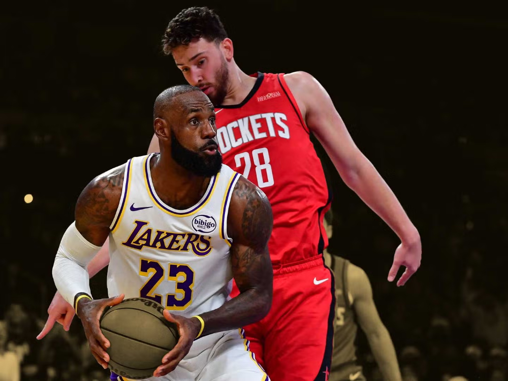Sengun lên tiếng giải thích về đoạn video gây sốt với LeBron James sau trận mở màn Playoffs