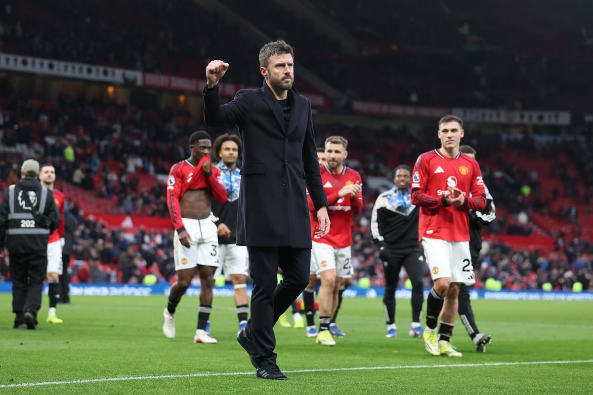 Man United cần bao nhiêu điểm để chắc suất tham dự Champions League?