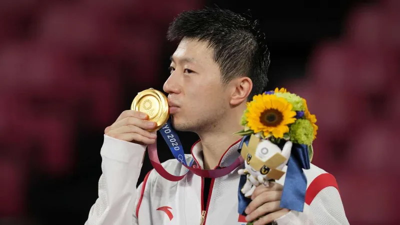 Không còn trên bàn đấu, Ma Long vẫn là chìa khóa của bóng bàn nam Trung Quốc tại London 2026