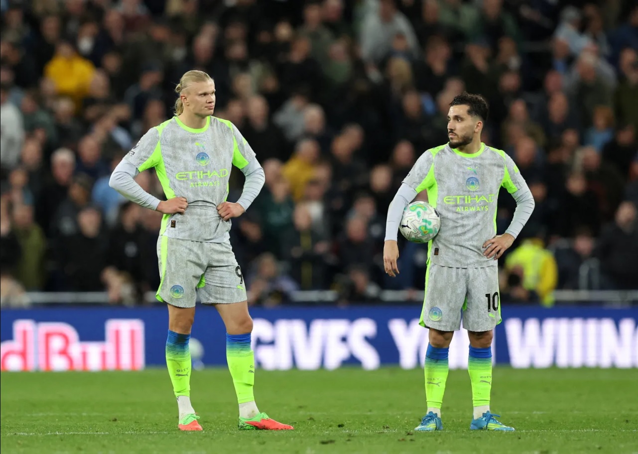 Guardiola tuyên bố "chiến đấu đến cùng" sau khi Man City đánh mất lợi thế
