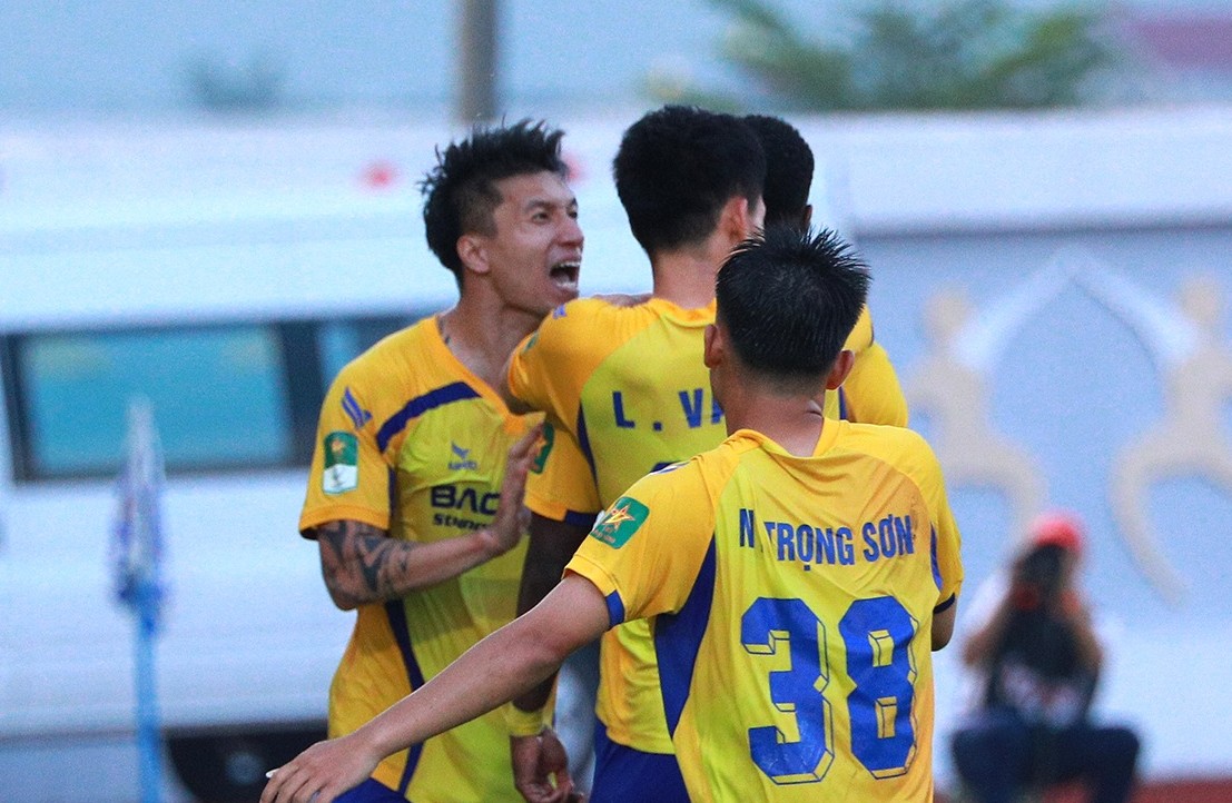 CLB của HLV Park Hang Seo thắp lên cơ hội thăng hạng V.League