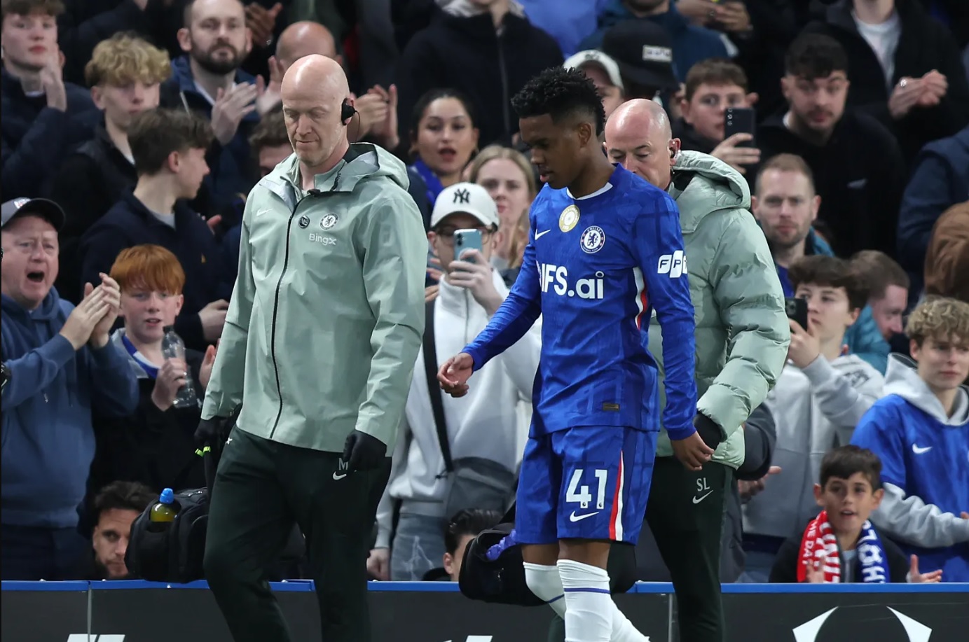 Chelsea đối mặt với cơn ác mộng khi 6 cầu thủ chạy cánh vắng mặt trong trận gặp Liverpool