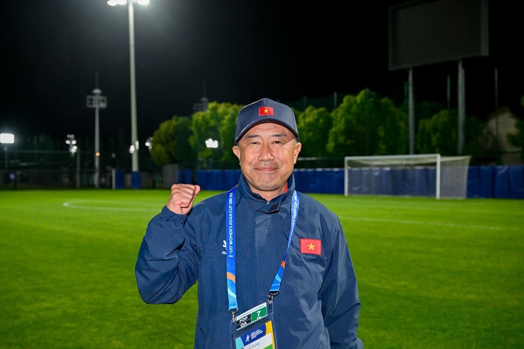 HLV Okiyama Masahiko: U17 nữ Việt Nam cần nỗ lực nhiều hơn sau vé vào tứ kết