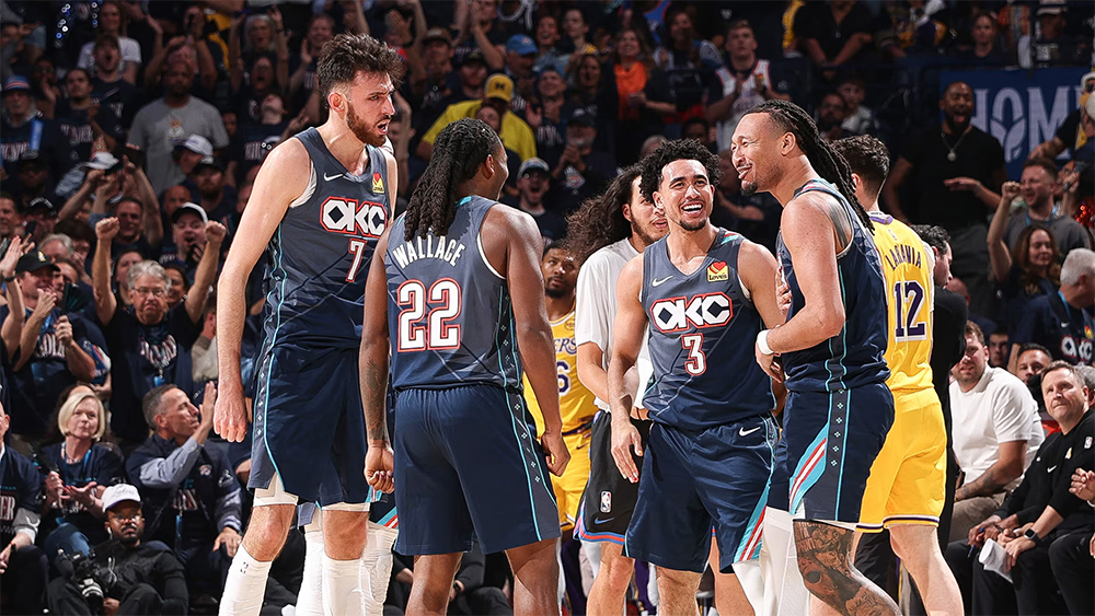 OKC Thunder nhấn chìm Lakers ở Game 2: Sức mạnh đáng sợ của chiều sâu đội hình tại NBA Playoffs