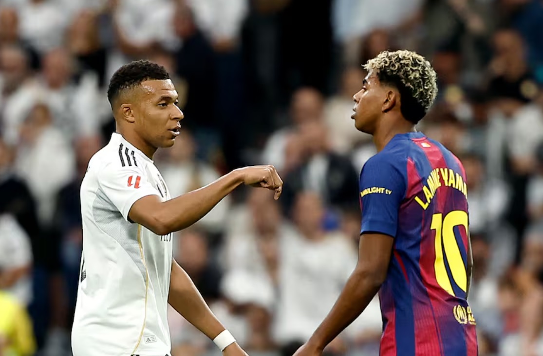 Barcelona thống trị Siêu kinh điển mà không cần đến số 10, còn Real Madrid thì sụp đổ thảm hại