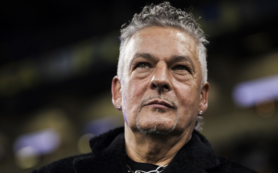 Roberto Baggio giải thích về bộ hồ sơ đột phá dày 900 trang: "Chỉ riêng nó thôi thì chưa đủ để vực dậy bóng đá Ý"