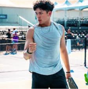 Profile VĐV Len Yang môn Pickleball