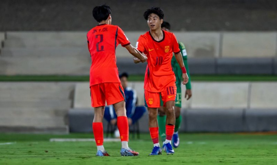 U17 Trung Quốc thắng sốc chủ nhà Saudi Arabia, chờ gặp U17 Việt Nam ở bán kết