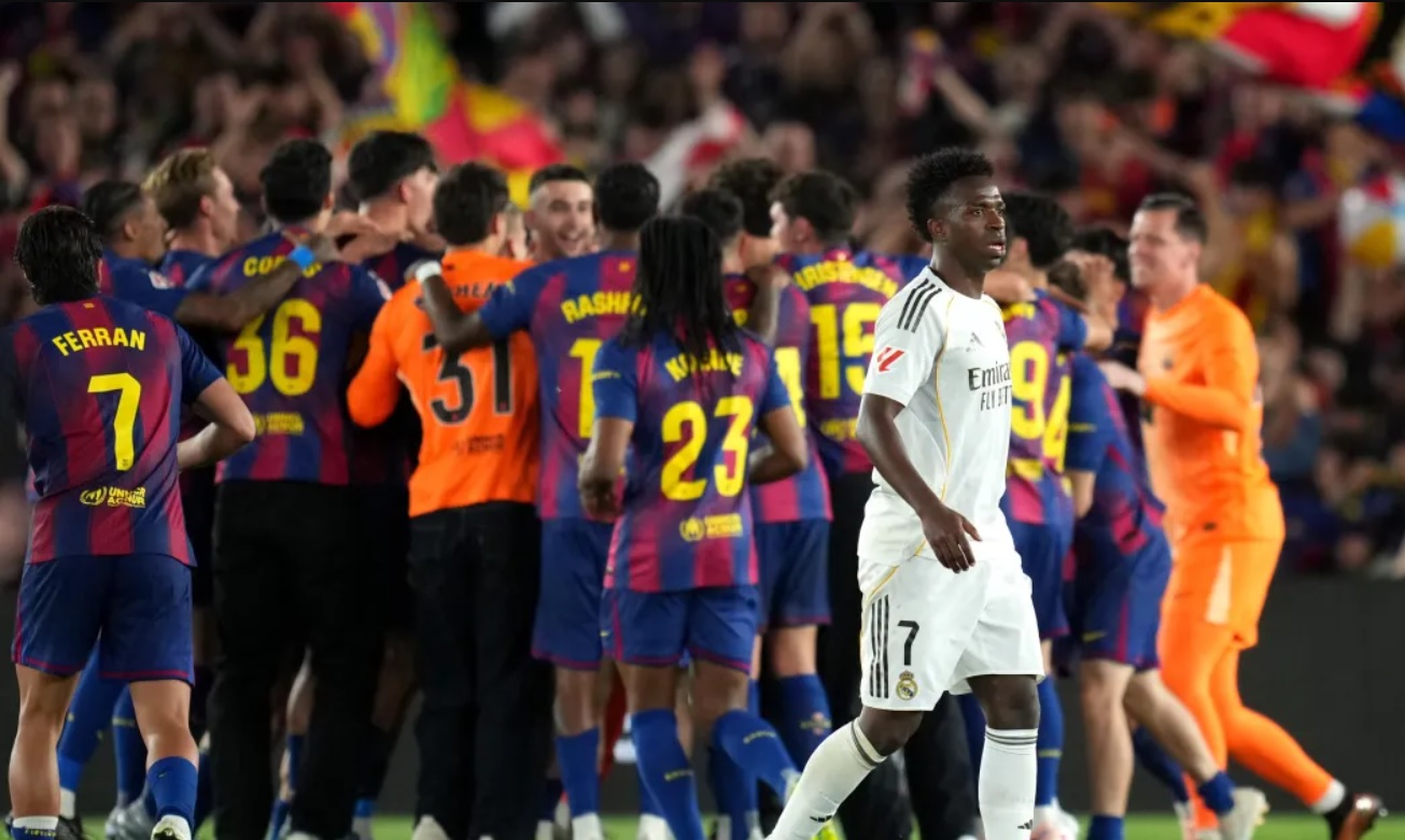 Barcelona kiếm được nhiều hơn Real Madrid bao nhiêu tiền dựa trên thứ hạng chung cuộc?