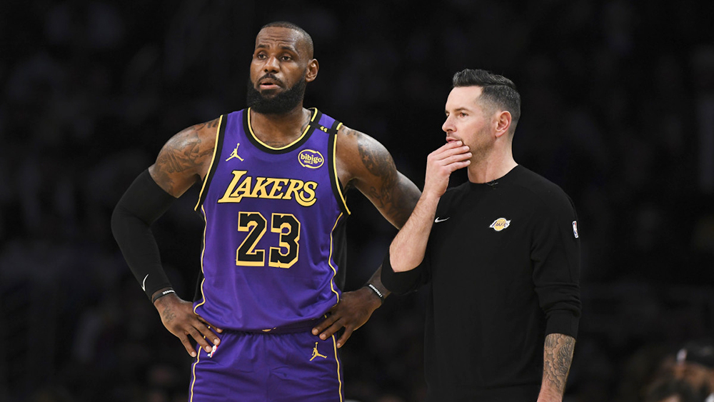 HLV JJ Redick từng choáng váng trước bộ máy quản lý mỏng manh của Lakers