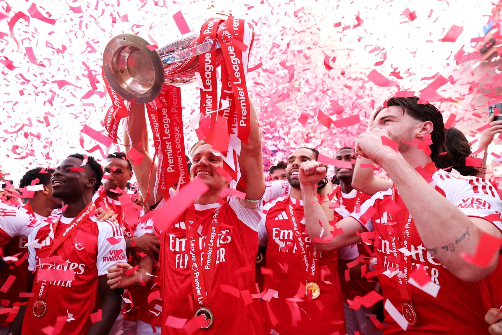 Vì sao Arsenal xứng đáng là nhà vô địch bất chấp những lời chỉ trích về lối chơi?