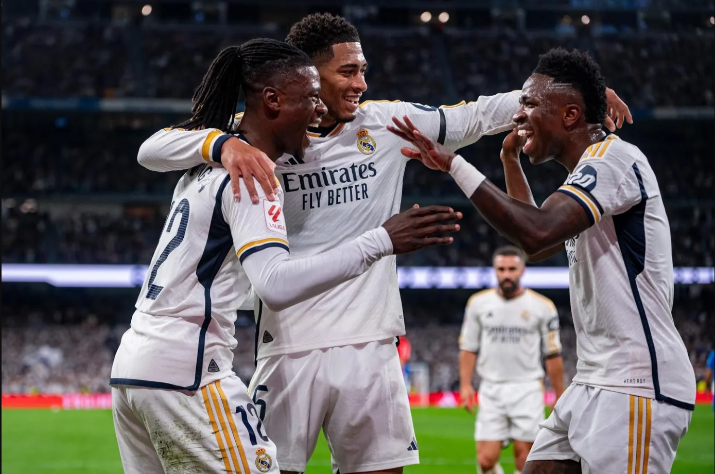 Real Madrid là câu lạc bộ bóng đá có giá trị nhất thế giới năm thứ năm liên tiếp