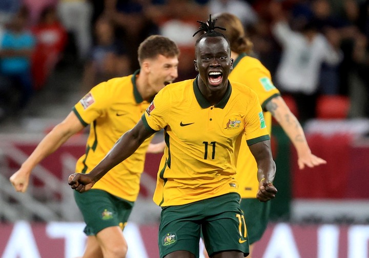 Ba ngôi sao Australia vượt nghịch cảnh từ trại tị nạn đến sân khấu World Cup