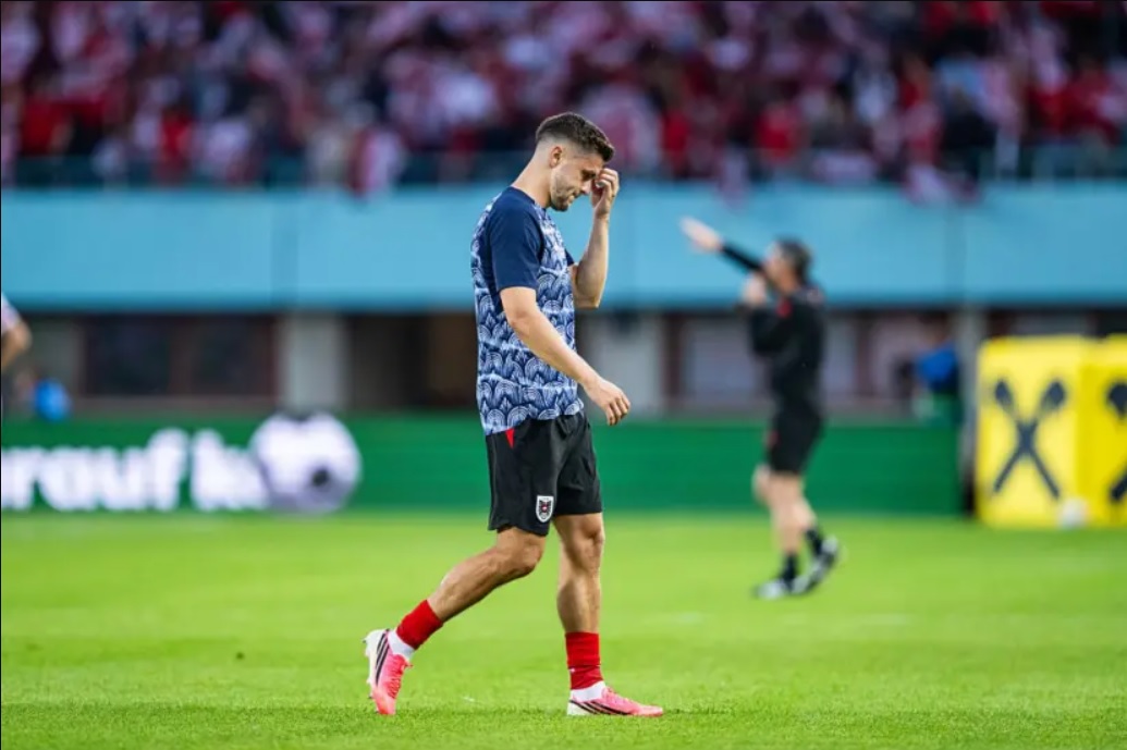 Ngôi sao lớn nhất của đội tuyển Áo bỏ lỡ World Cup gây sốc cho ban huấn luyện