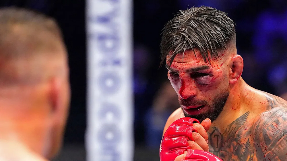 Chi tiết VĐV bị cấm thi đấu sau UFC Nhà Trắng: Topuria và Pereira vắng mặt dài hạn