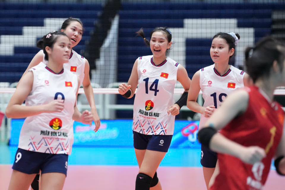 Giải bóng chuyền U18 vô địch Đông Nam Á: Việt Nam chạm trán đối thủ duyên nợ Indonesia tại Bán kết