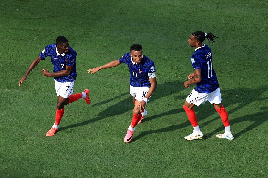 VIDEO: Bàn thắng ngoạn mục của Mbappe giúp Pháp dẫn trước Thuỵ Điển ở vòng 1/16