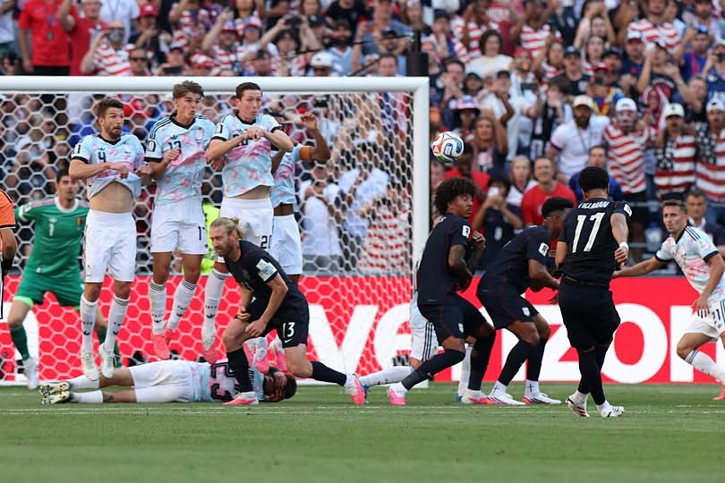 VIDEO: Malik Tillman sút phạt thành bàn gỡ hòa 1-1 cho tuyển Mỹ trước đối thủ Bỉ
