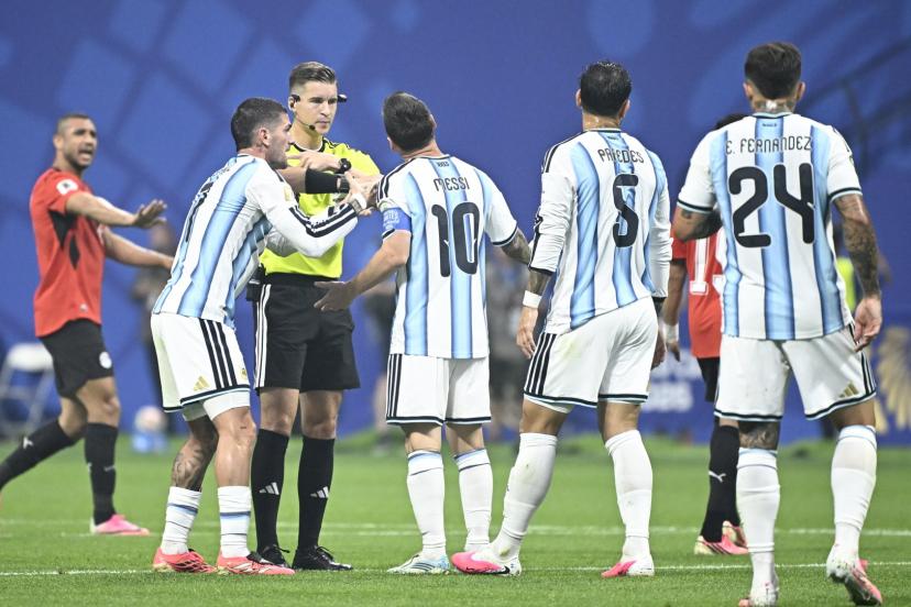 Vì sao các trọng tài Anh không điều khiển trận đấu của Argentina tại World Cup 2026?
